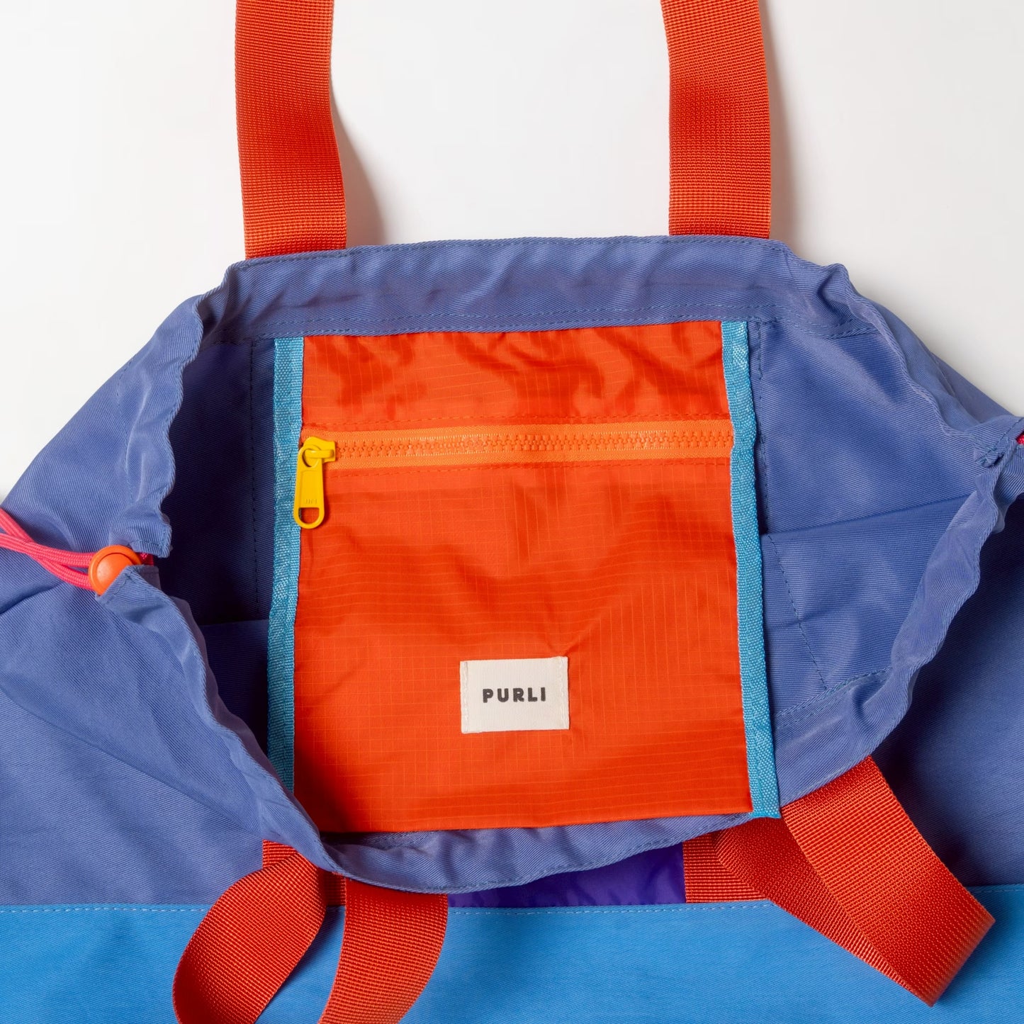 AMETHYS CRUISE SHIP BAG