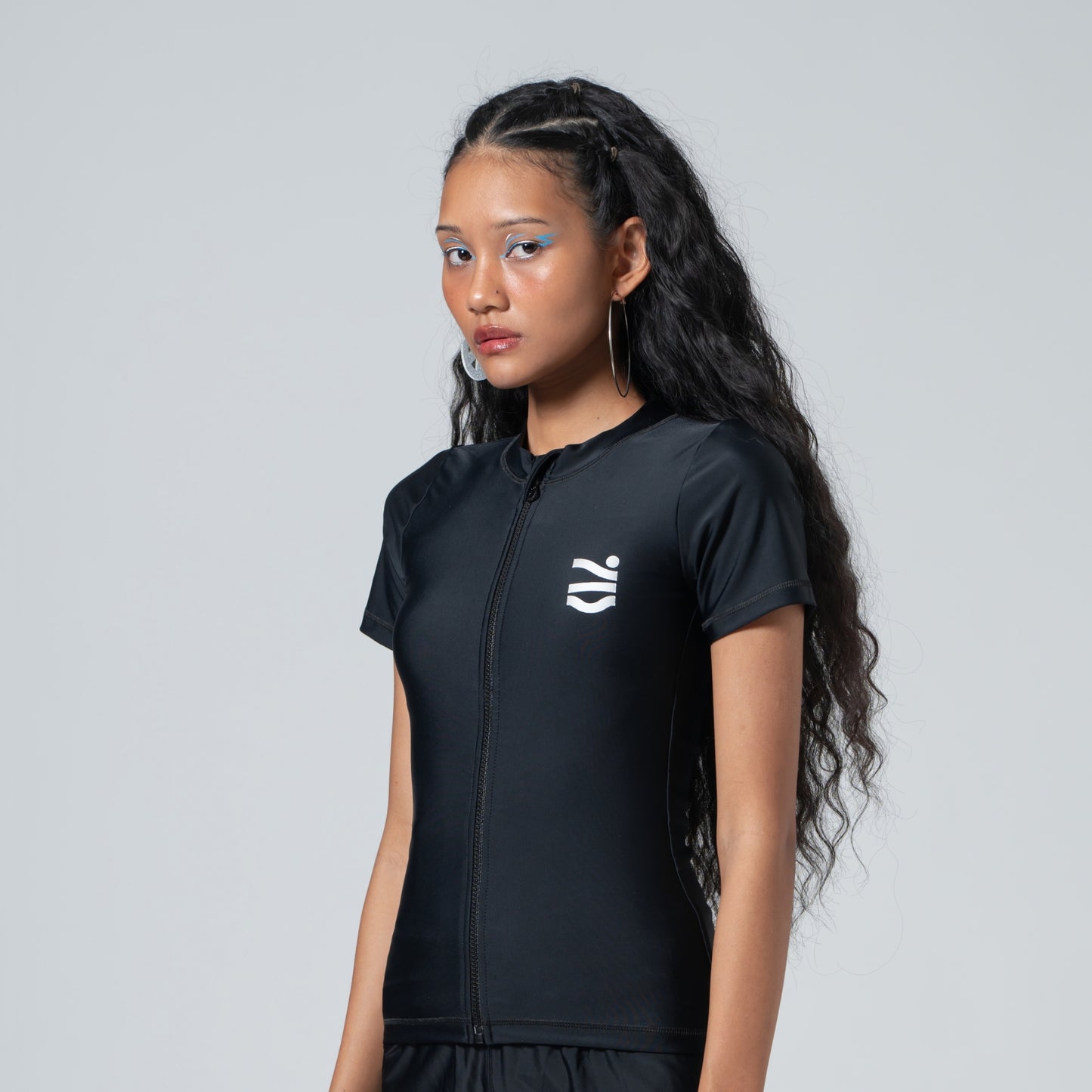 BLACK JACKET TEE