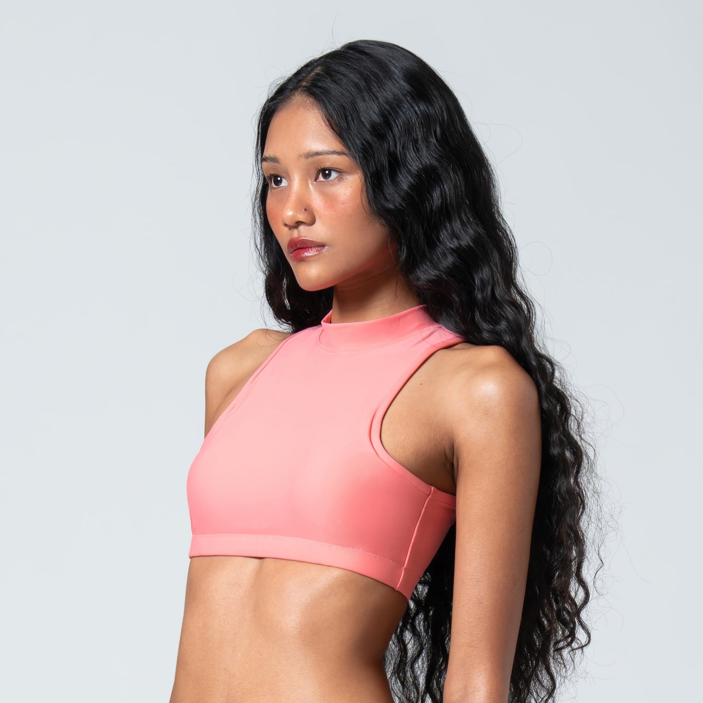 STRAWBERRY ICE HALTER NECK CROPPED TOP